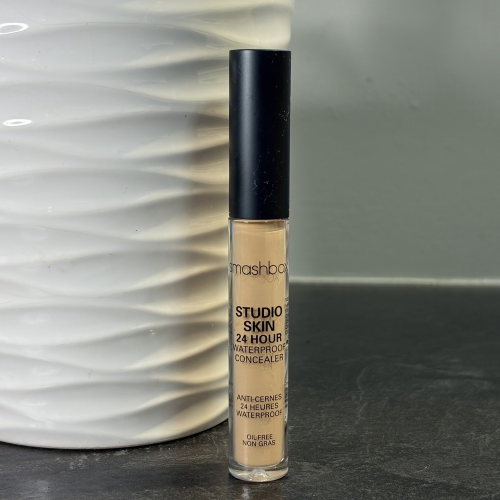 NEW‎ Smashbox Studio Skin 24 Hour Concealer Corrector Light Medium DISCONTINUED